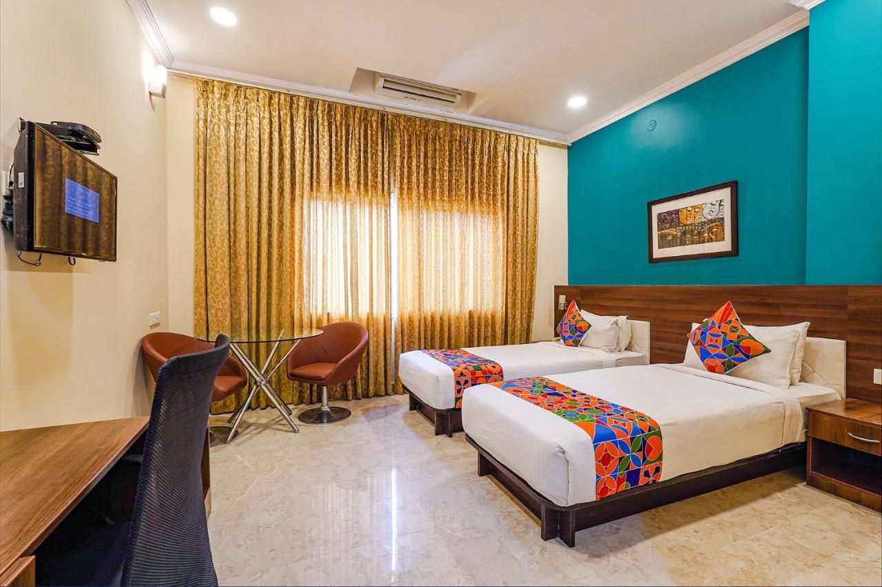 Fabhotel Chris - Nr Vydehi Hospital 벵갈루루 외부 사진