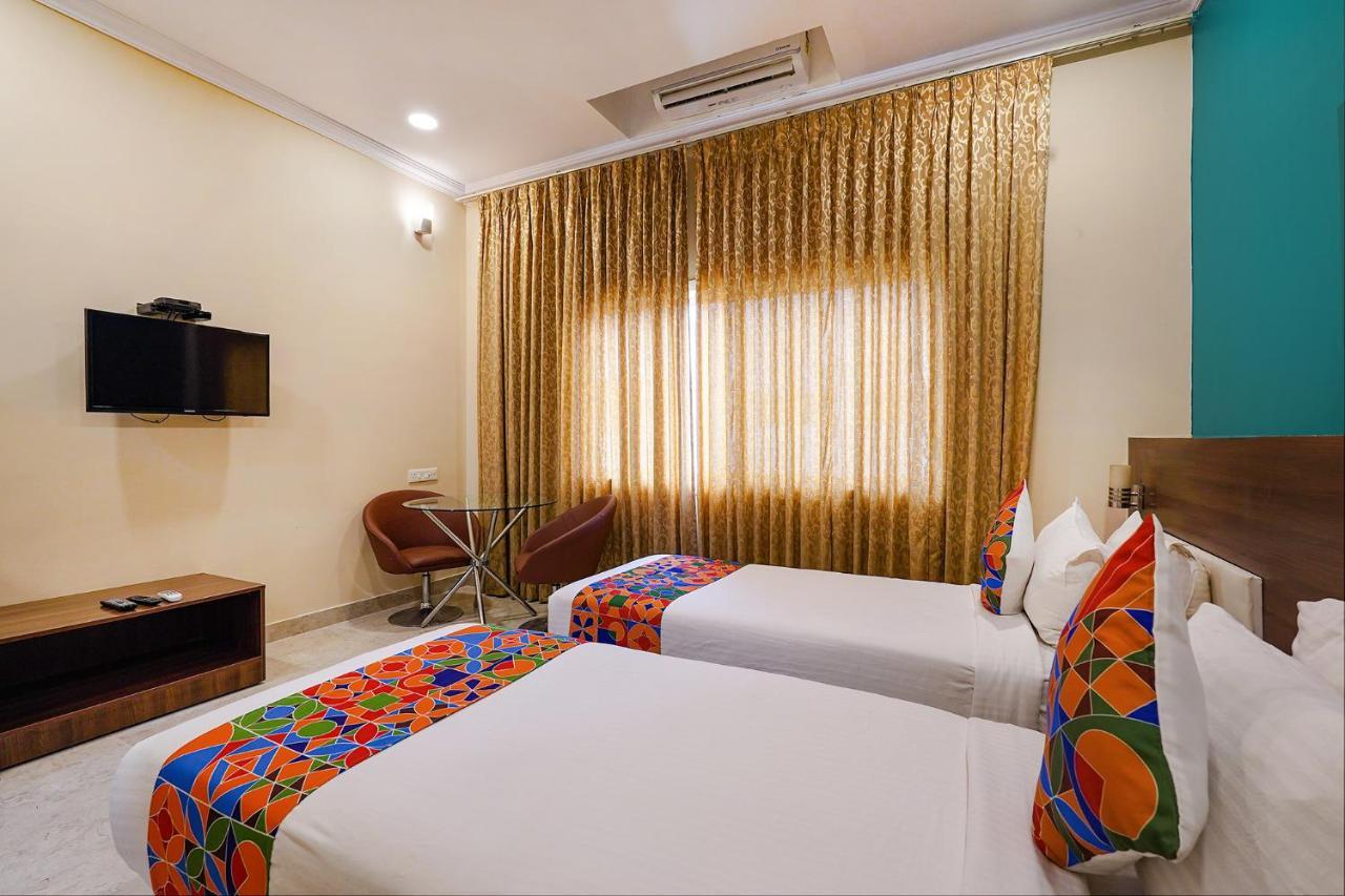 Fabhotel Chris - Nr Vydehi Hospital 벵갈루루 외부 사진