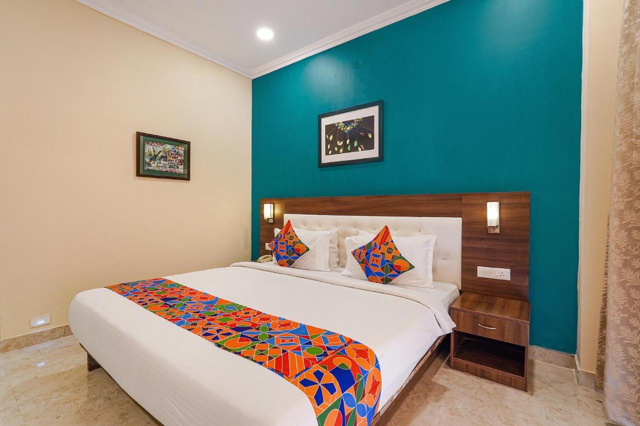 Fabhotel Chris - Nr Vydehi Hospital 벵갈루루 외부 사진