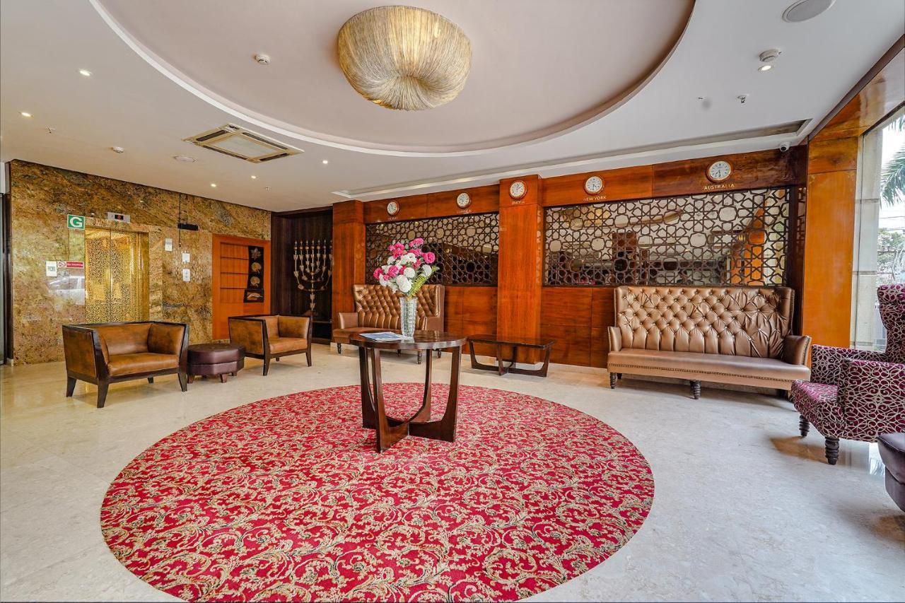 Fabhotel Chris - Nr Vydehi Hospital 벵갈루루 외부 사진