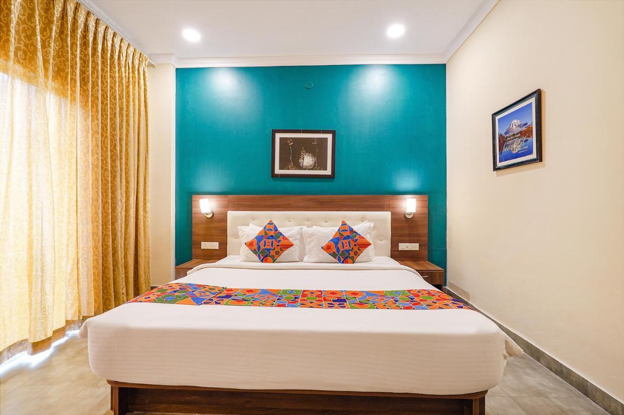 Fabhotel Chris - Nr Vydehi Hospital 벵갈루루 외부 사진